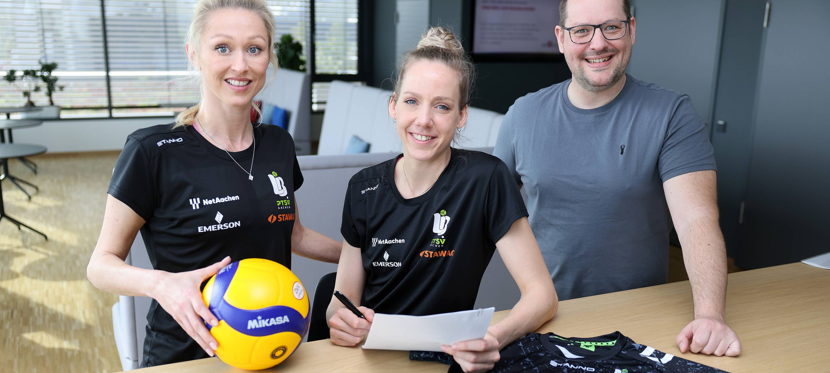 Ladies verlängern mit Poll