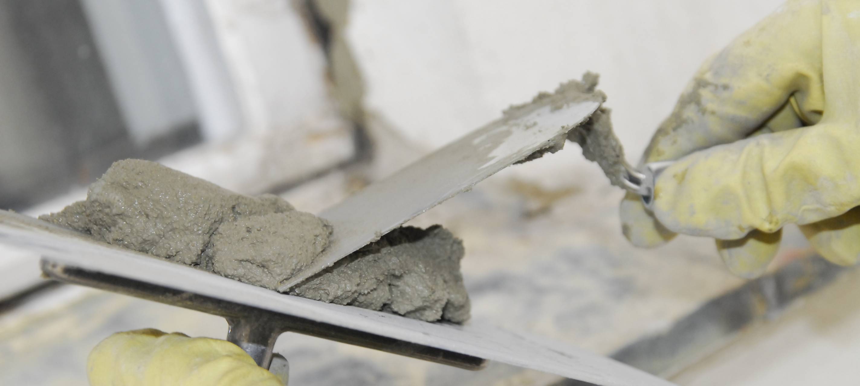 IG Bau: Neuer Mindestlohn in Gefahr