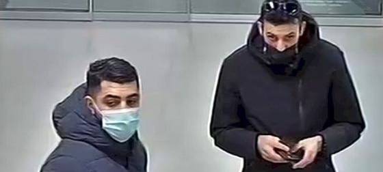 Fahndung nach Räubern aus Parkhaus