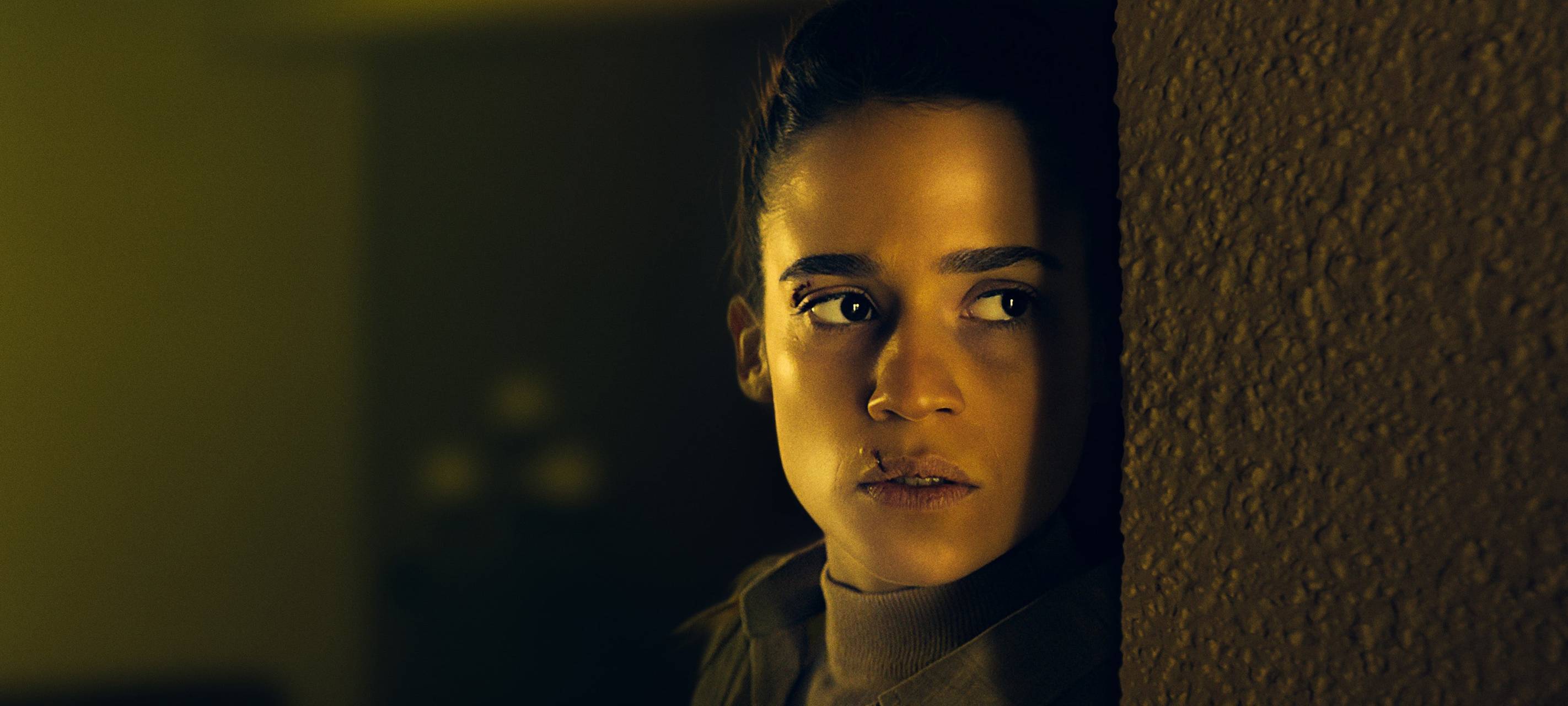 Tamar darf nicht enttarnt werden.