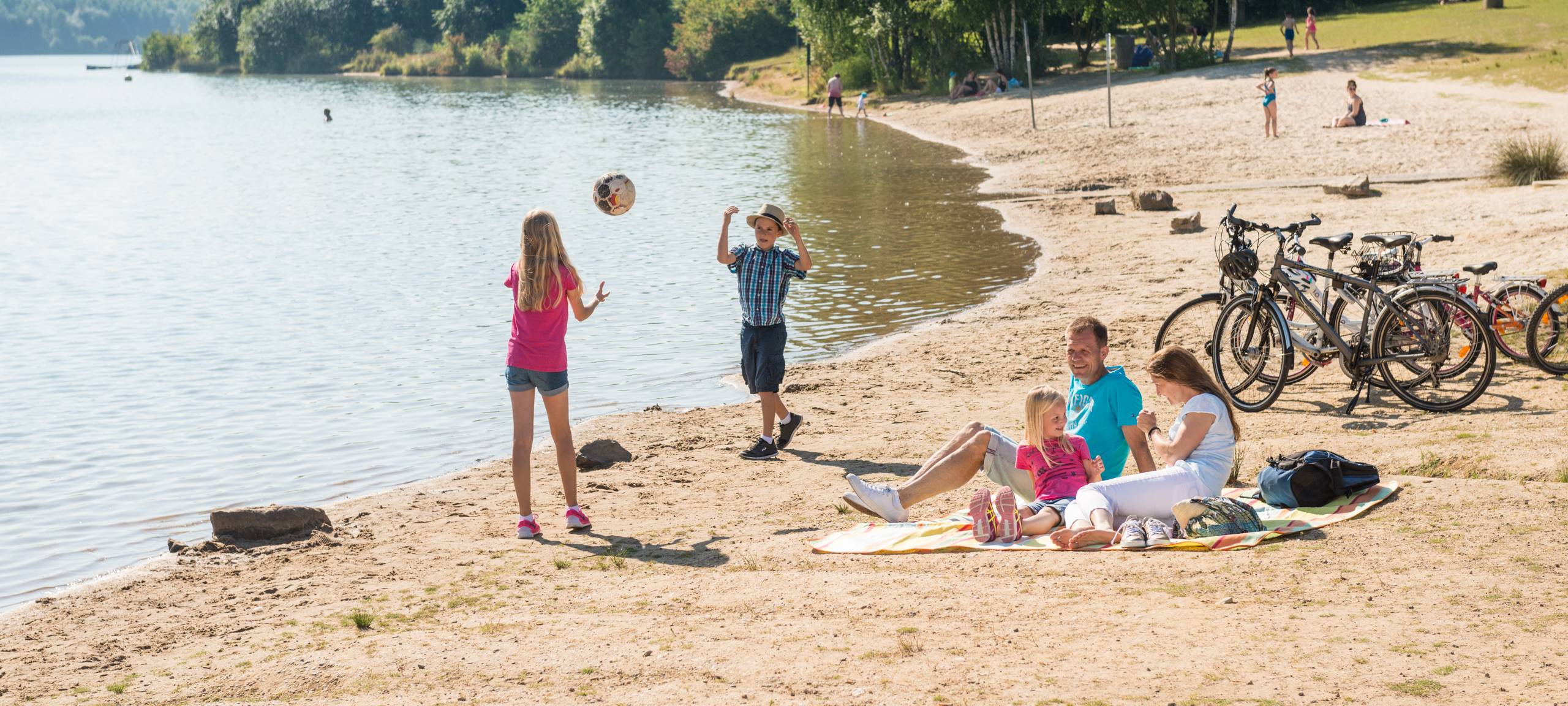 Badegewässer hier alle top