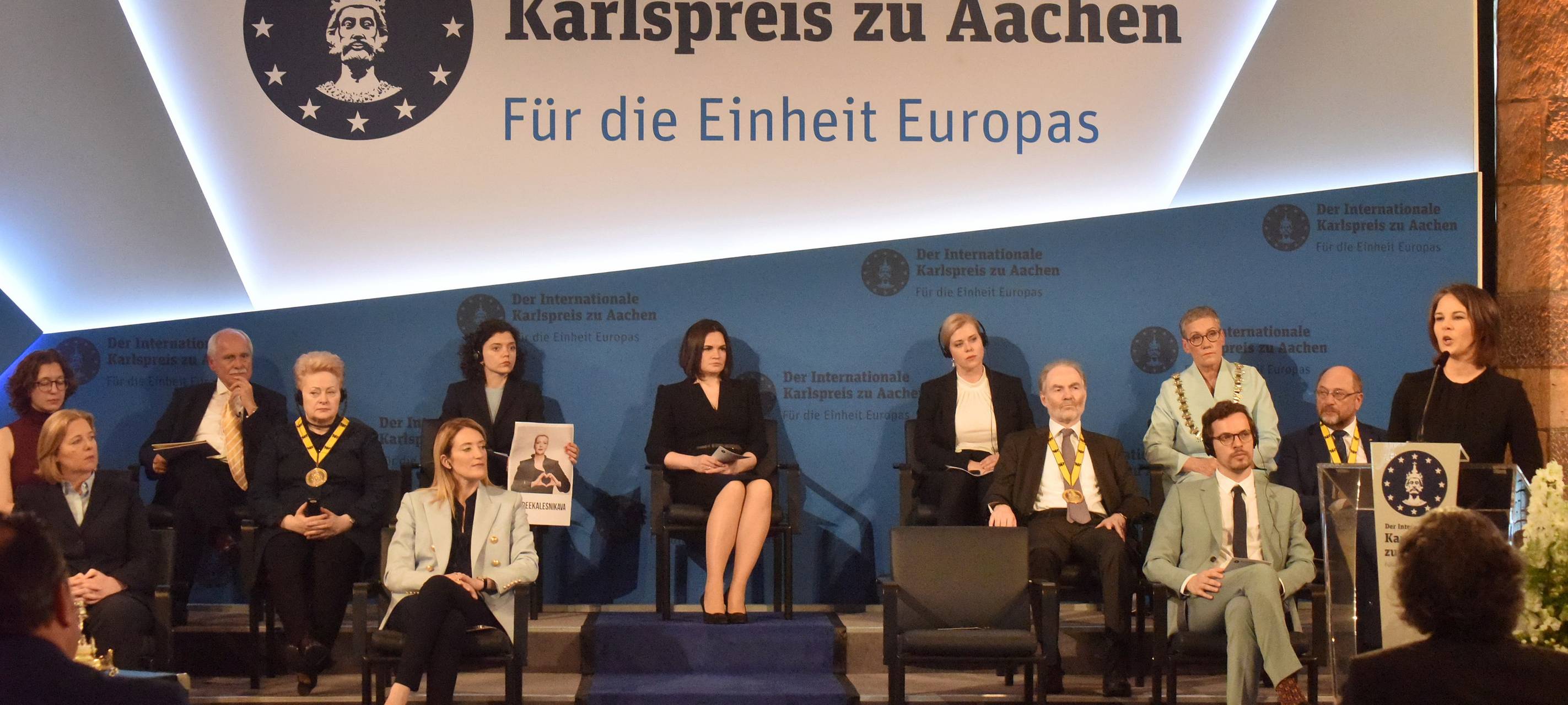 Karlspreis an die "mutigsten Frauen Europas"