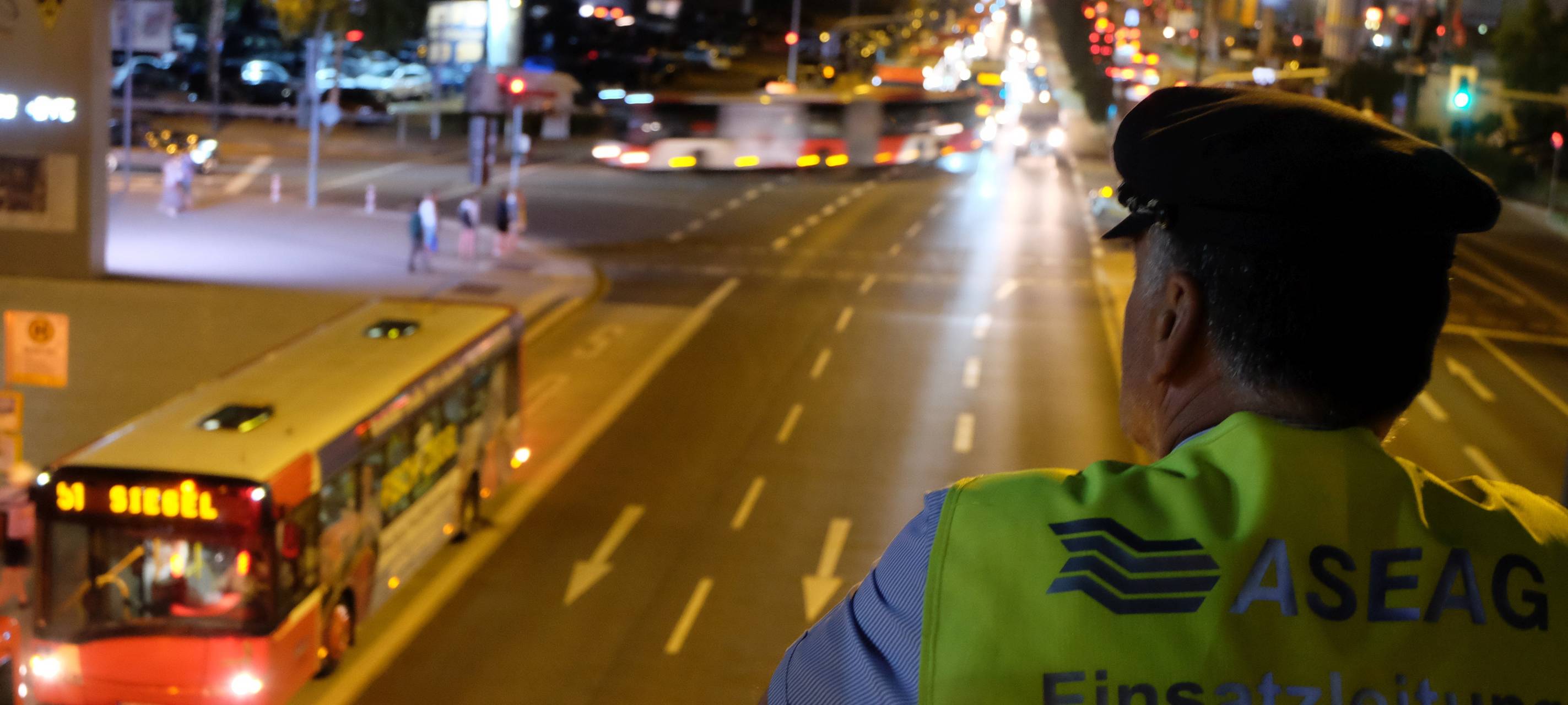 Busverbindungen und Parkmöglichkeiten beim CHIO