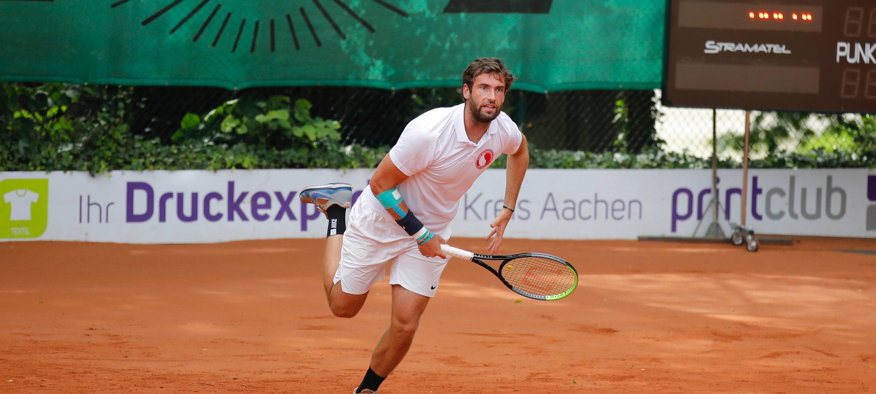 Alemannia testet, Kurhaus auswärts