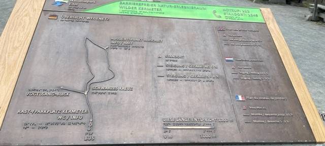 NRW-Umweltminister Krischer im Nationalpark Eifel