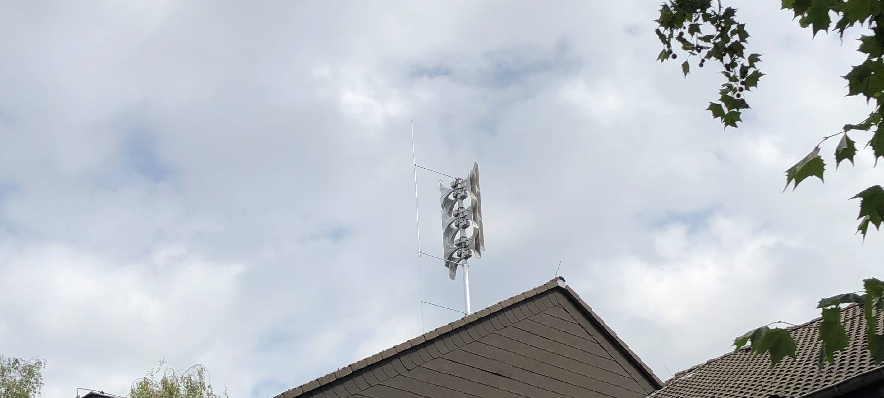 100. Sirene wird installiert