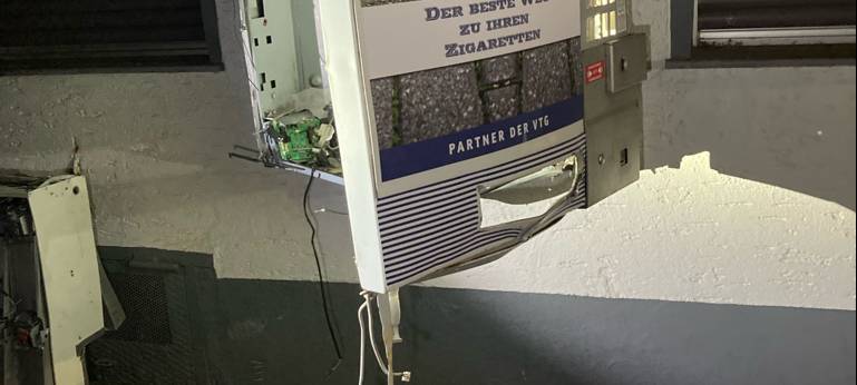 Drei Zigarettenautomaten gesprengt