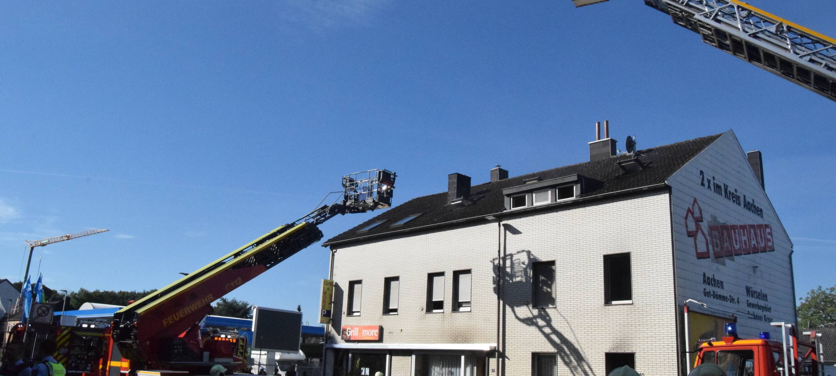 Feuerwehr rettet vier Personen