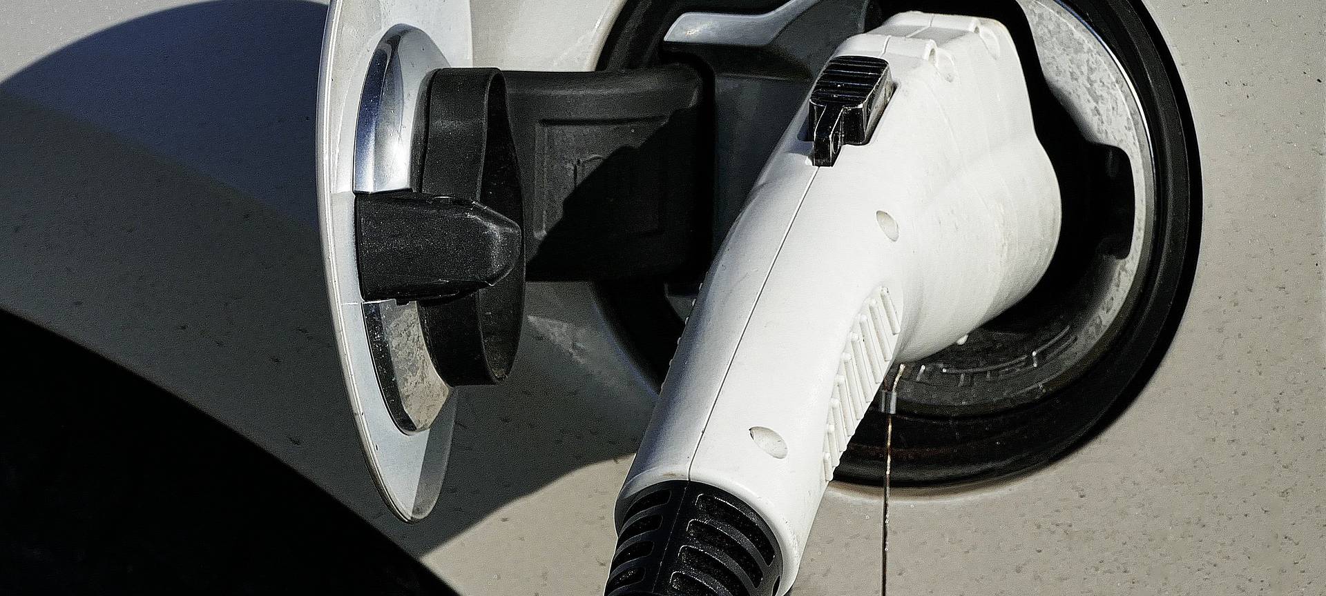 Würselen: E-Autos zeitlich begrenzt aufladen