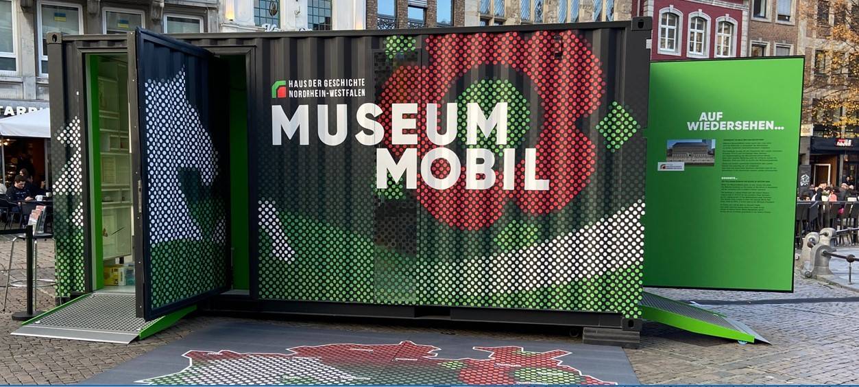 NRW-weites Ausstellungsprojekt „MuseumMobil" in Aachen