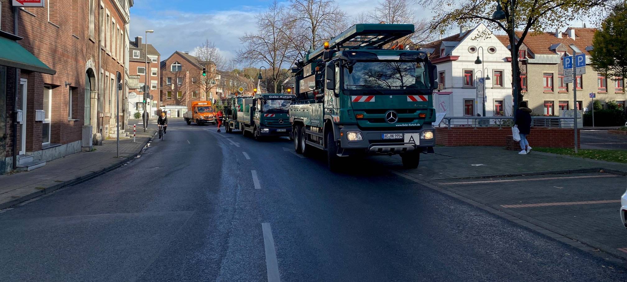 Alt-Haarener Straße wegen Ölspur gesperrt
