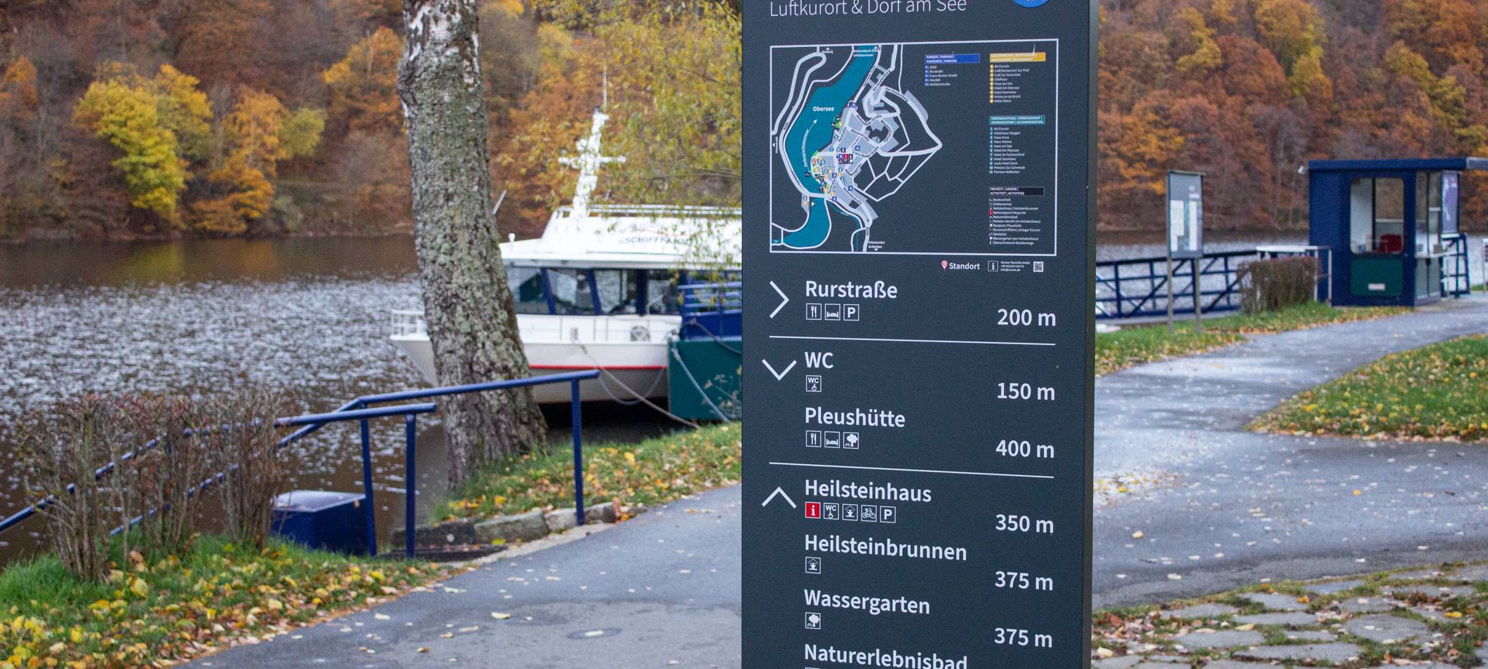 Simmerath mit neuem Fußgängerleitsystem
