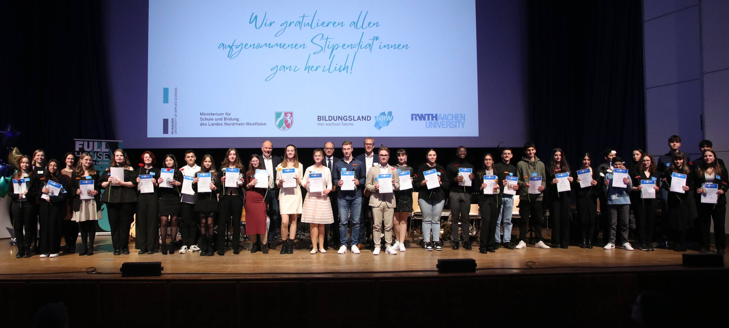 Neues Stipendienprogramm von RWTH und FH Aachen