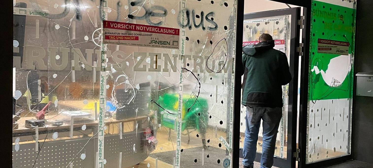 Schmierereien bei Parteien