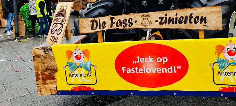 Rosenmontagszug in Eschweiler