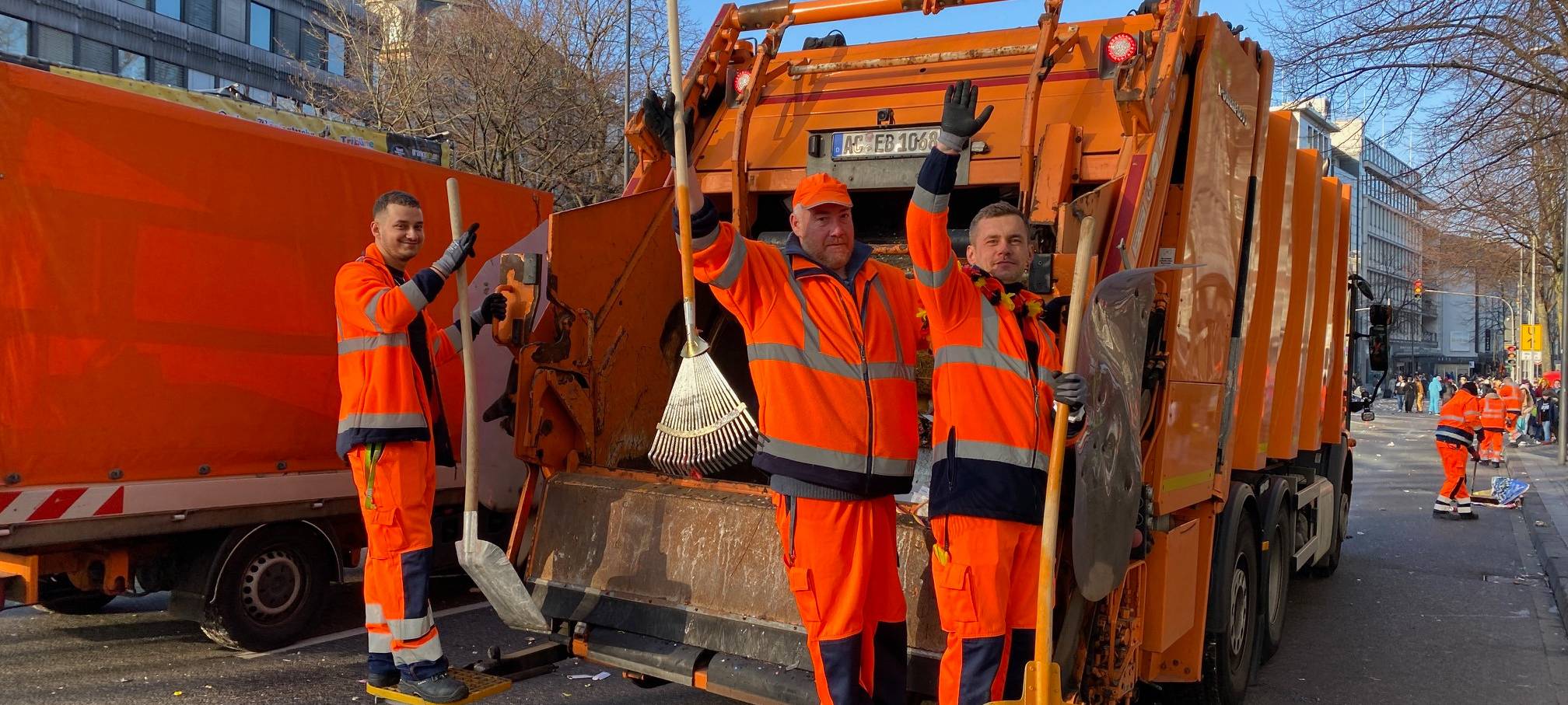 "Orangene Funken": Weniger Glasscherben am Straßenrand