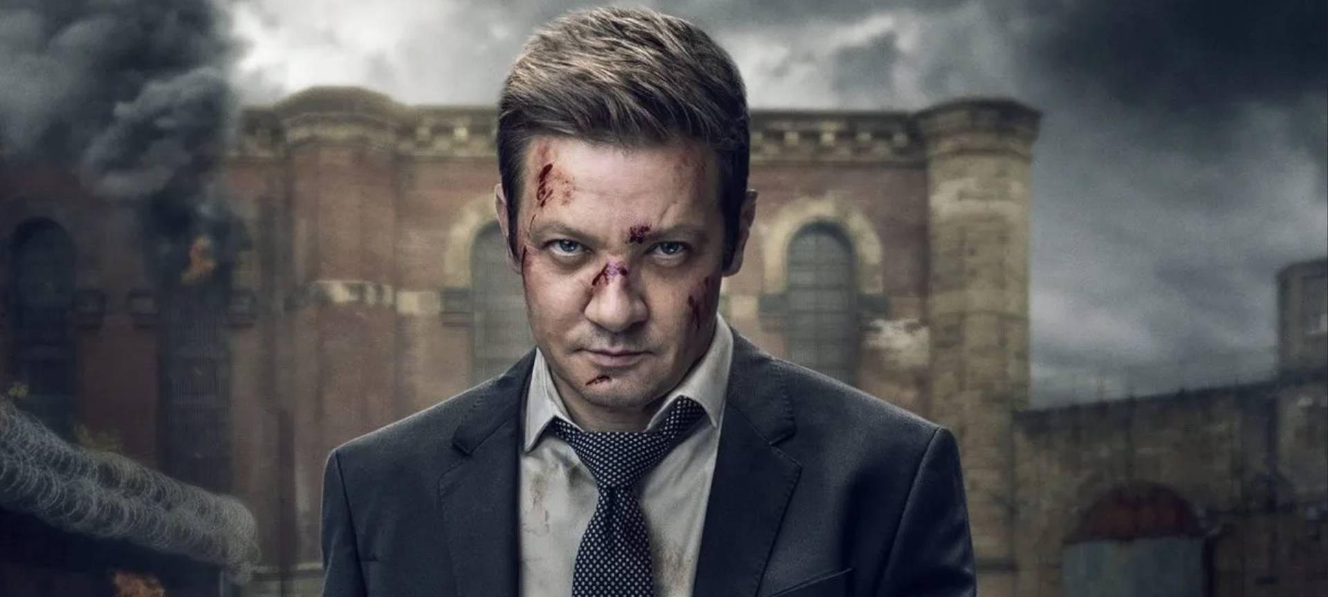 McLusky holt sich eine blutige Nase.