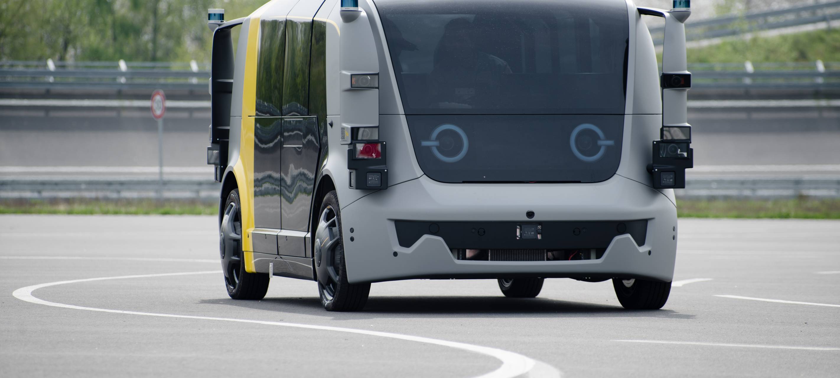 RWTH stellt fahrerlose elektrische Fahrzeugtypen vor