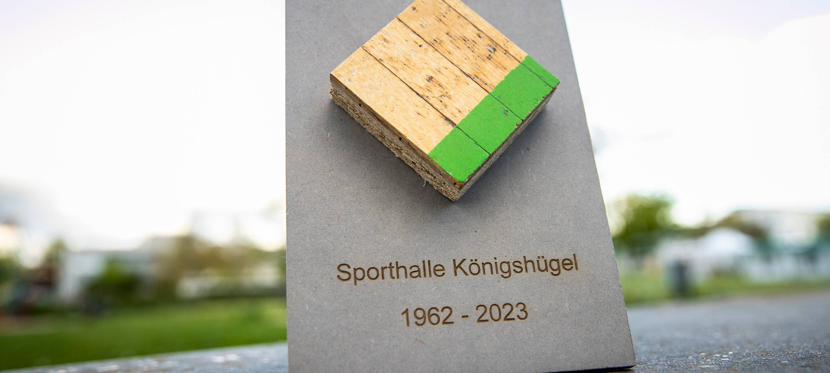 Sporthallen-Abriss: Über 6.000 Euro für "Right To Play"