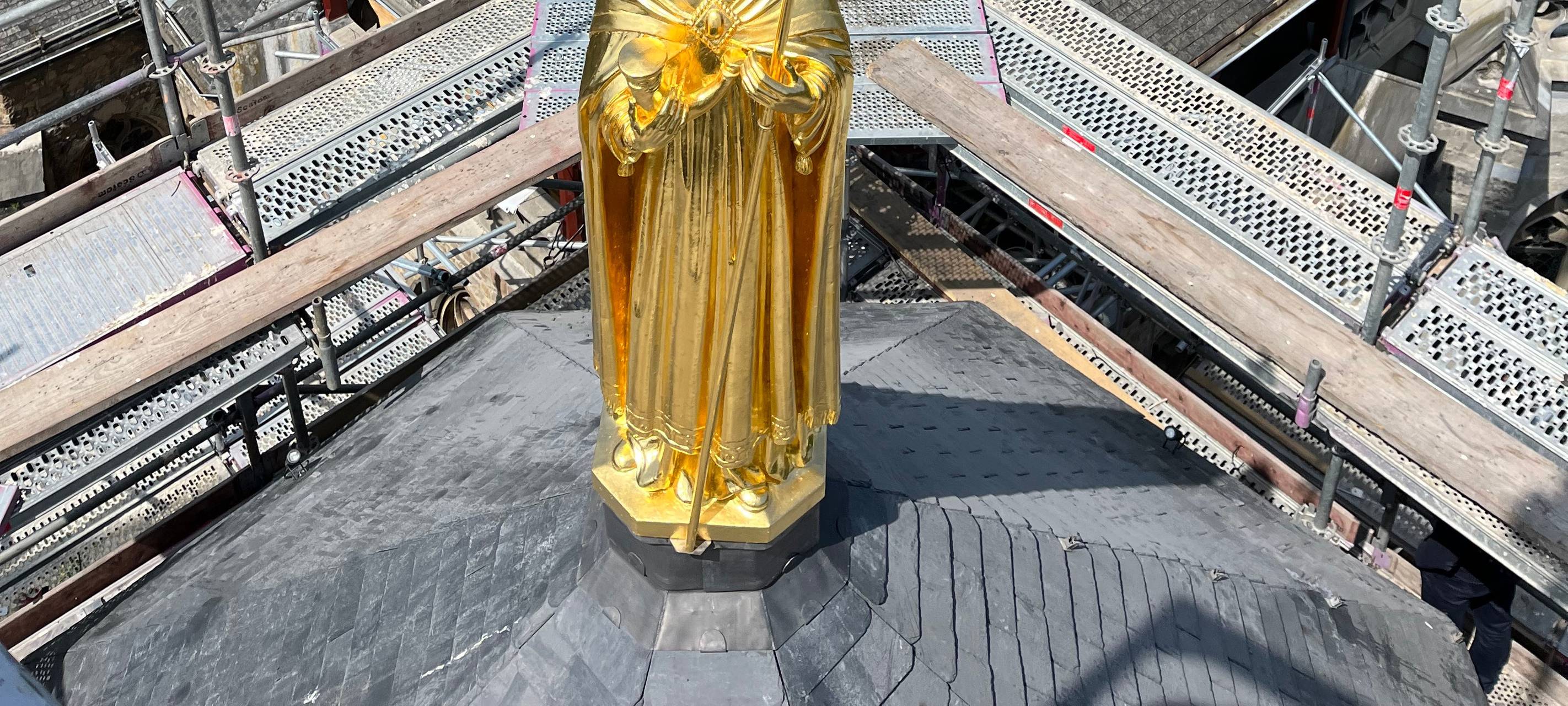 Kornelius wieder auf restaurierter Propsteikirche