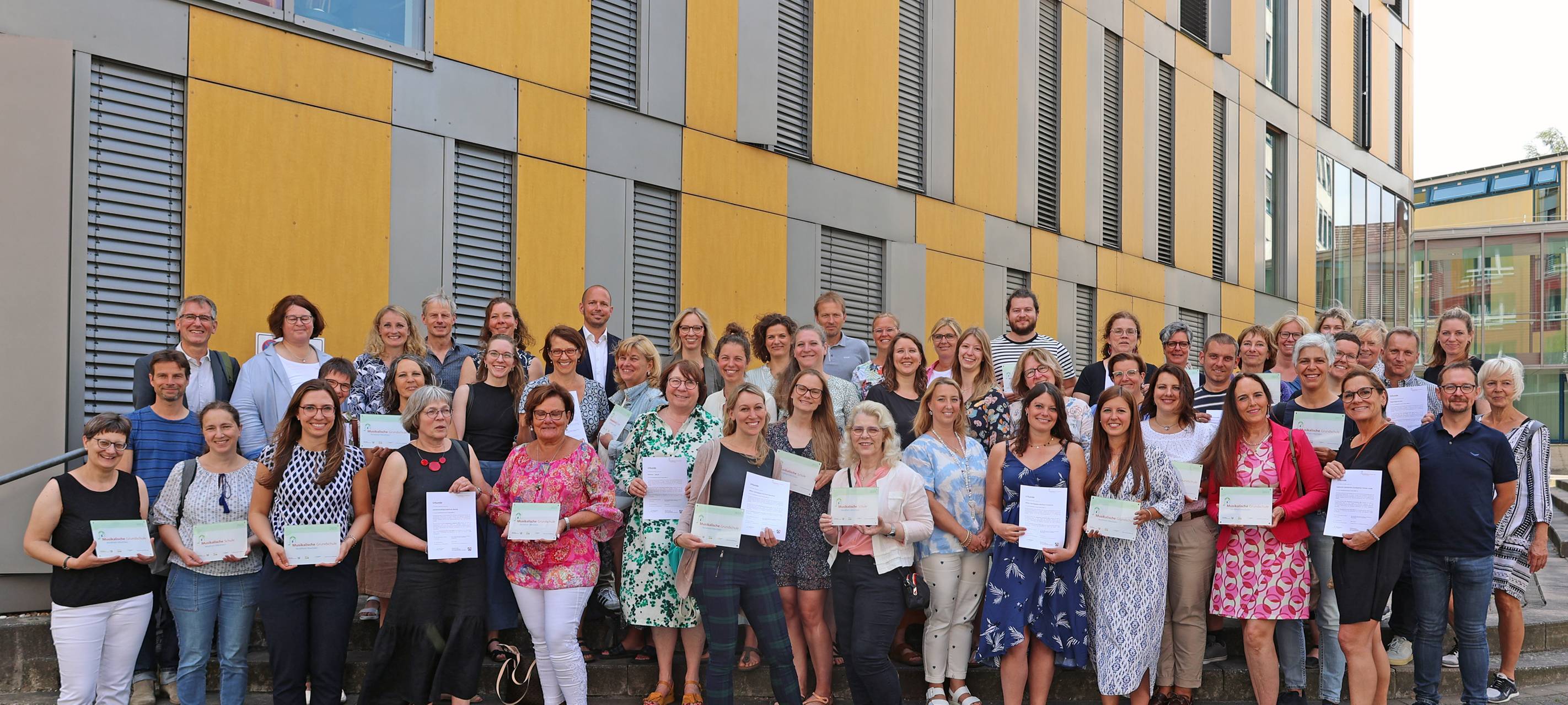 „Musikalische (Grund-)Schulen“ in der StädteRegion ausgezeichnet