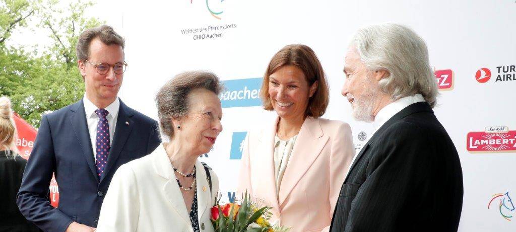 38.500 Zuschauer feiern offizielle CHIO-Eröffnung