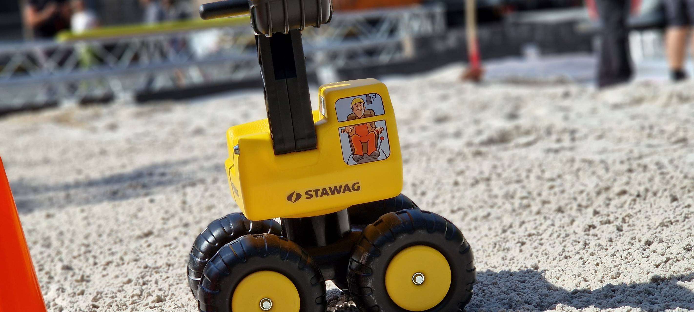 Archimedischer Sandkasten steht wieder auf dem Katschhof