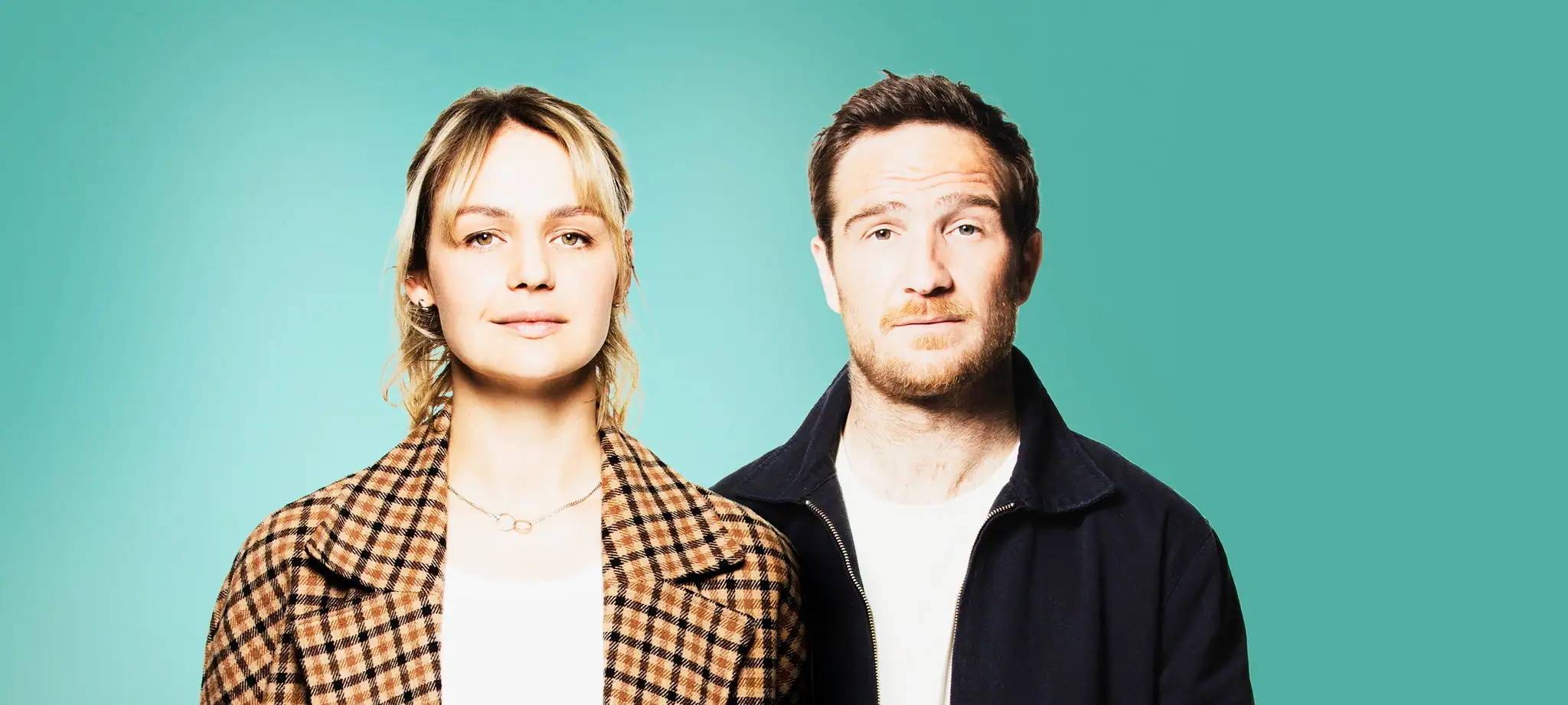 Tim und Ghost - sie teilen bald mehr als nur ein Bett!