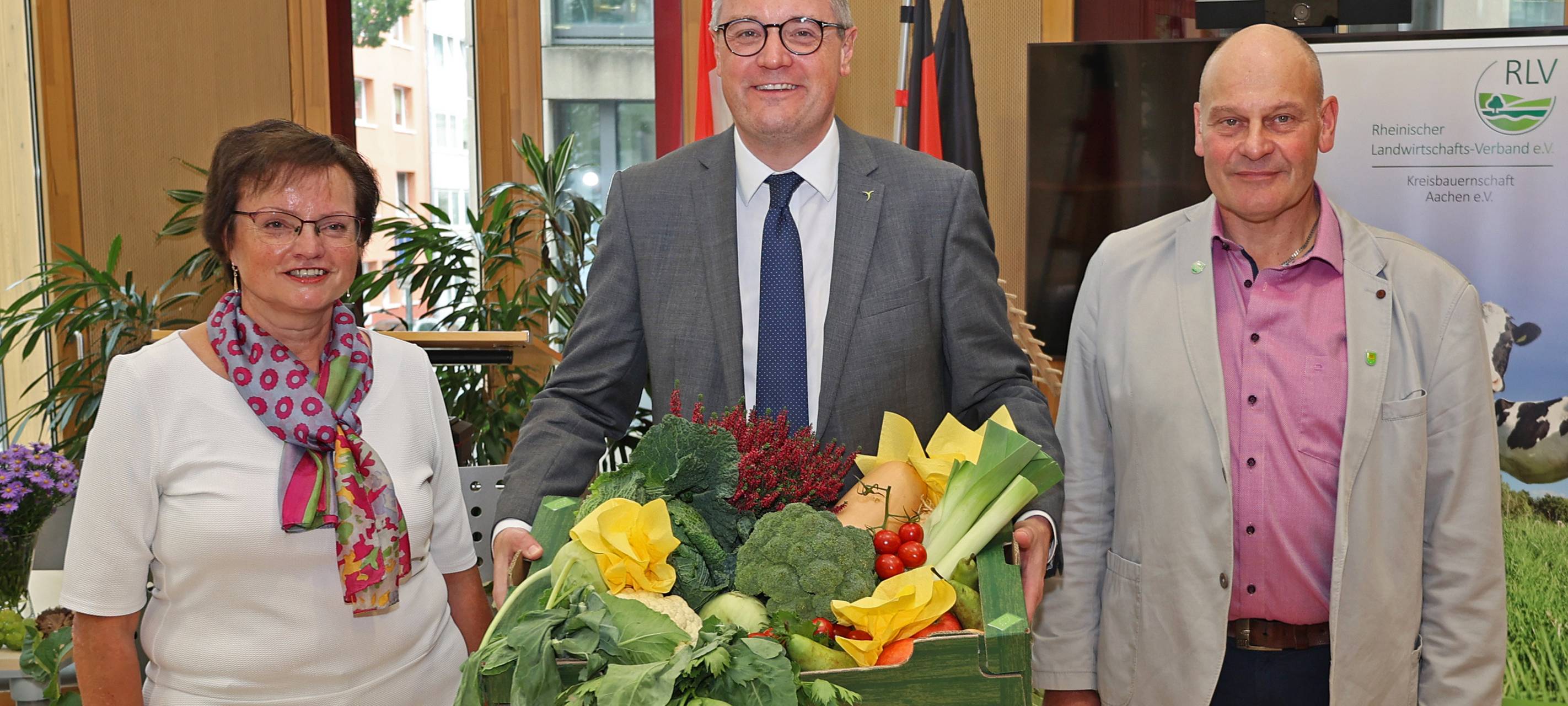 Erntedank-Empfang: Nassphasen waren eine Herausforderung