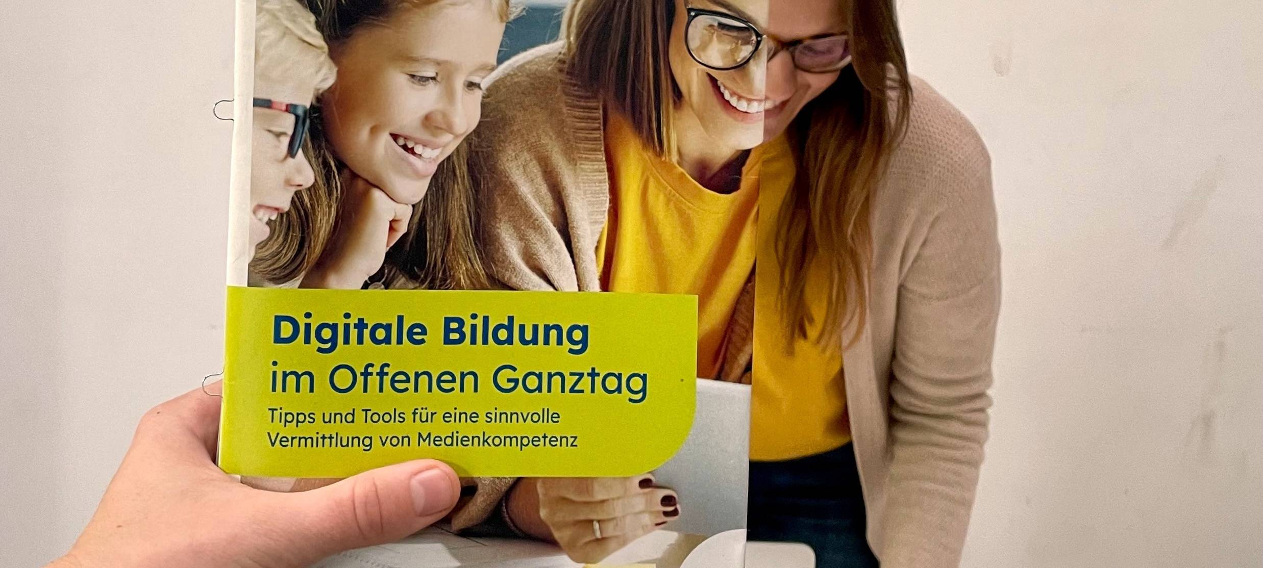 Neu: Broschüre zum Vermitteln von Medienkompetenz