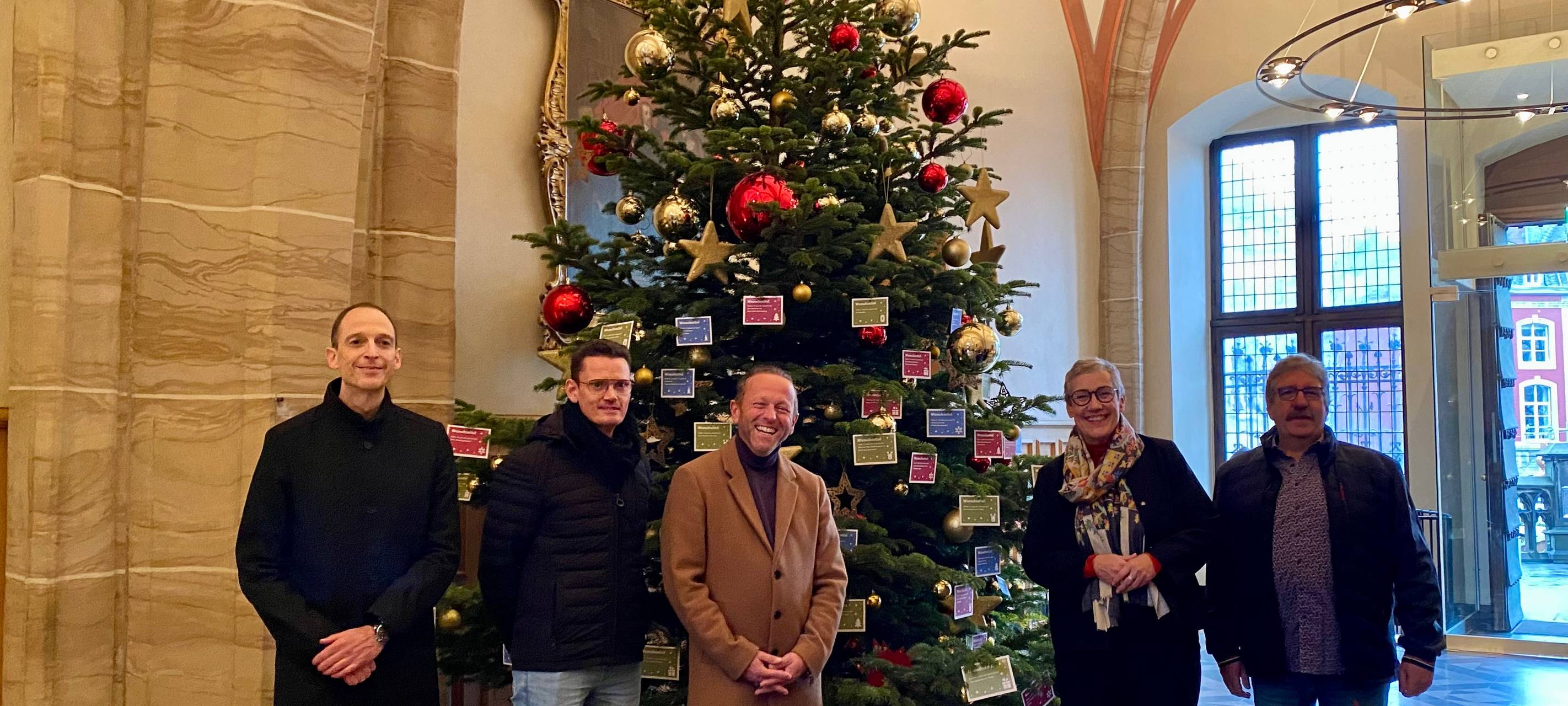 Weihnachts-Wunschbaum der Stadt Aachen