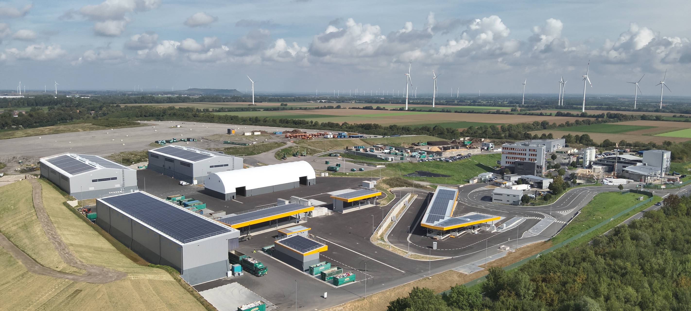 Von der Deponie zum Solarpark