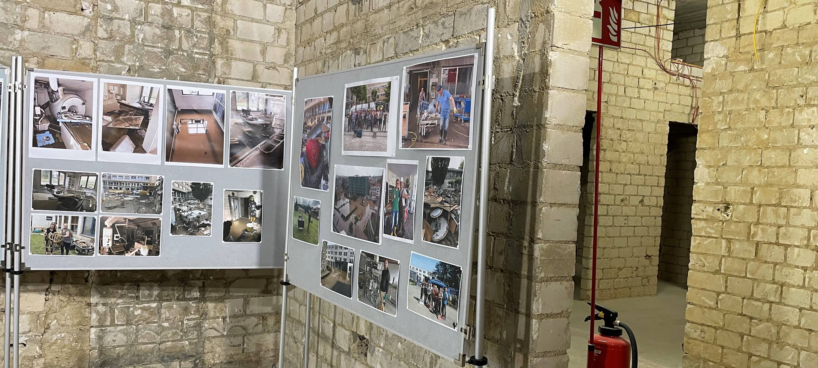 Kanzler Scholz besucht Sankt-Antonius-Hospital und Babor