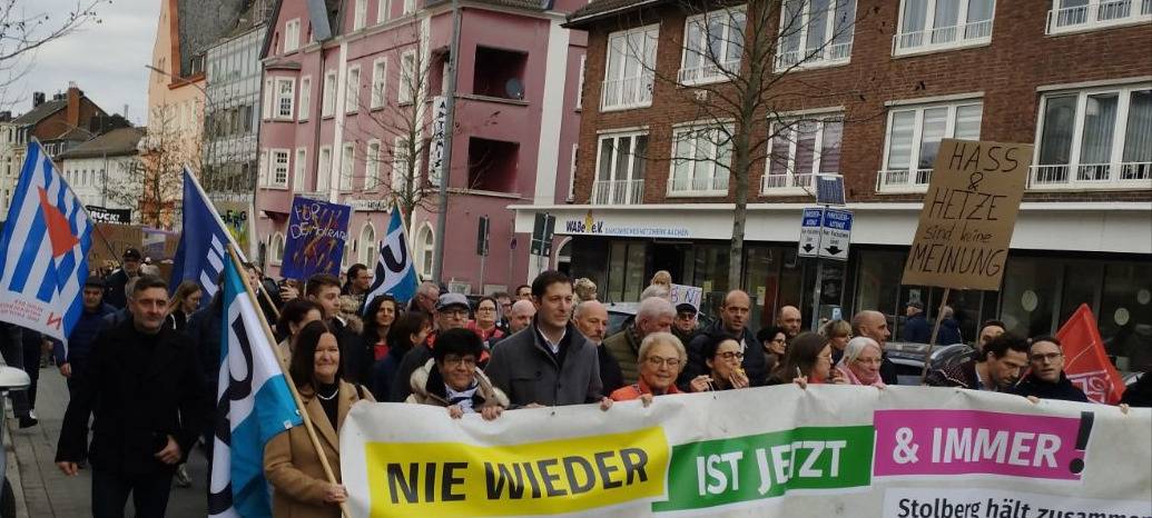 Stolberg: Rund 3.000 Menschen gegen Radikalismus