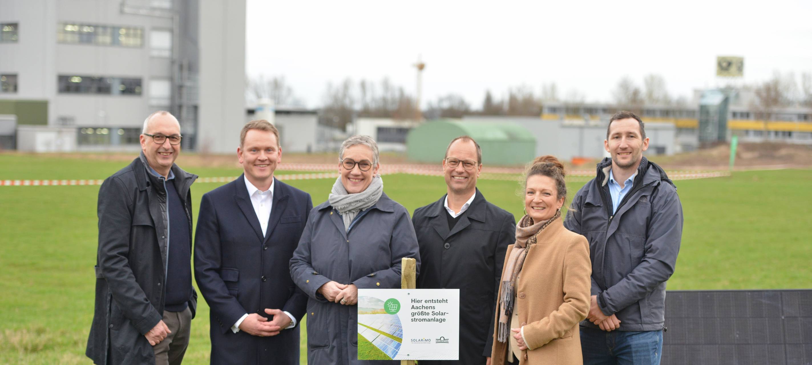 Erster Spatenstich für Grünenthal-Solarpark gesetzt