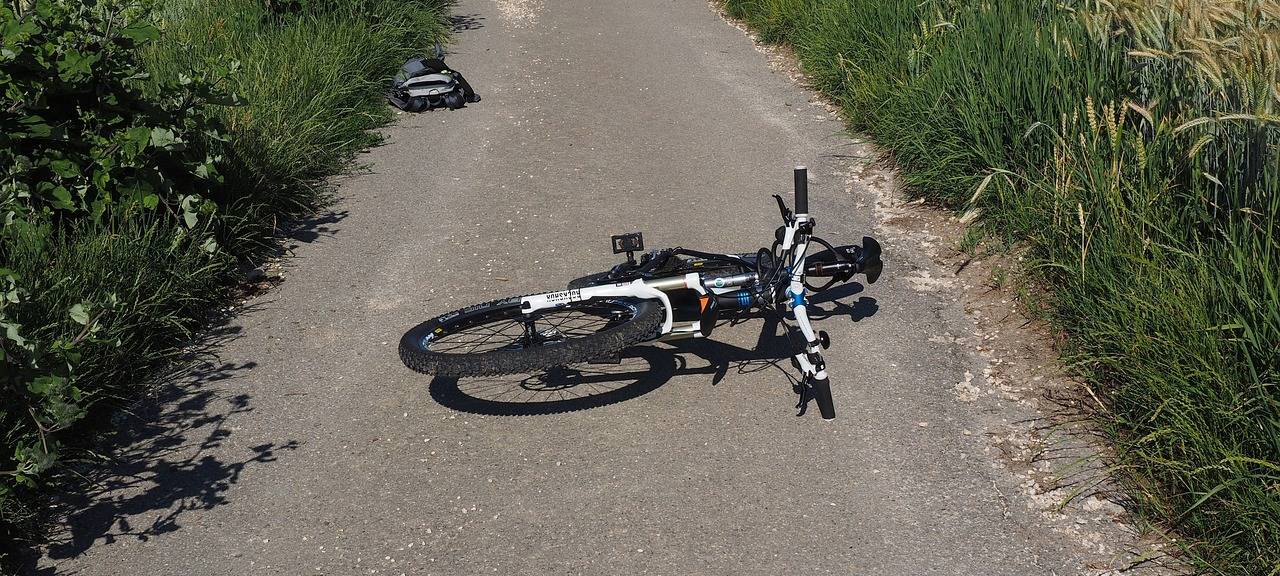 Radfahrer bei Kollision verletzt