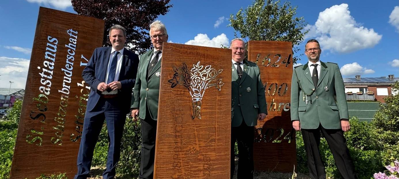 Baesweiler: Stelen zum Schützen-Jubiläum