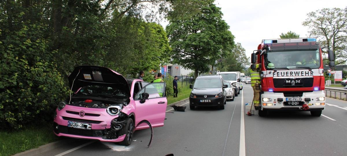 Auffahrunfall mit zwei Verletzten