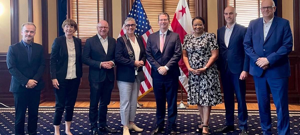 Keupen trifft bei US-Reise auch Arlingtons Bürgermeisterin