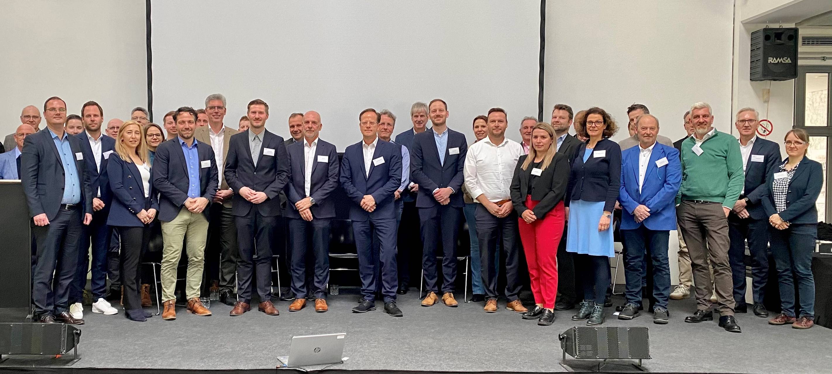 Stolberg plant Fernwärmenetz