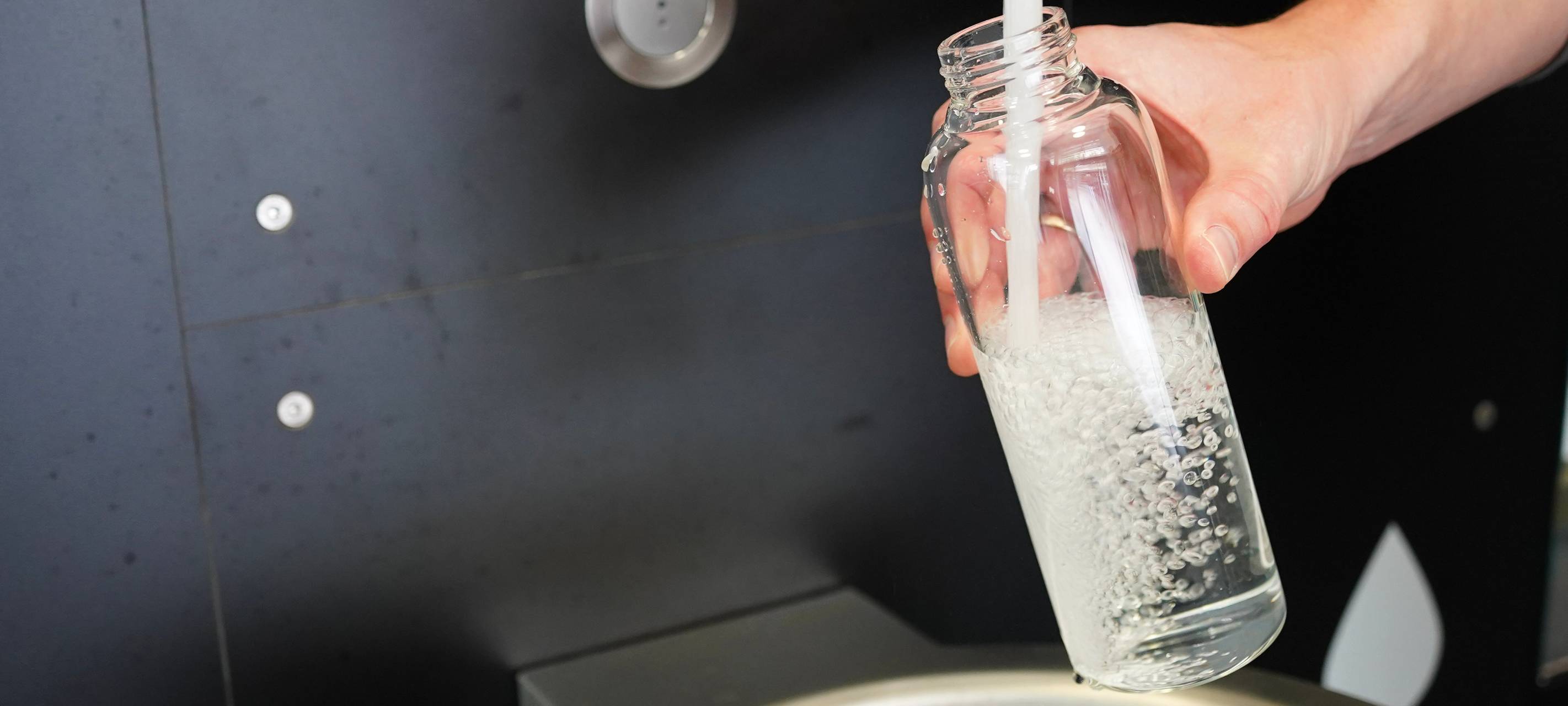 Frisches Trinkwasser für alle in der Stadt Aachen