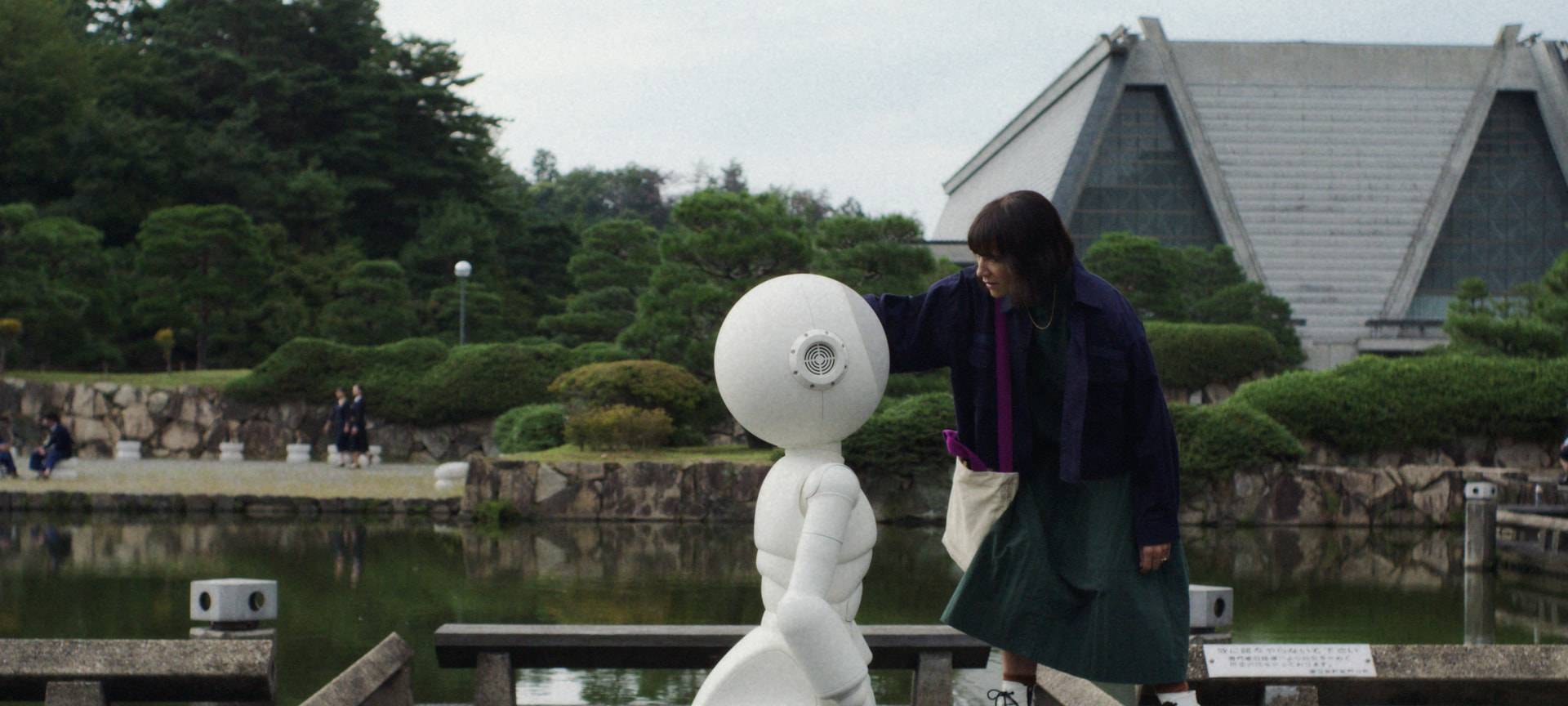 Was weiß Sunny über Suzies Ehemann?