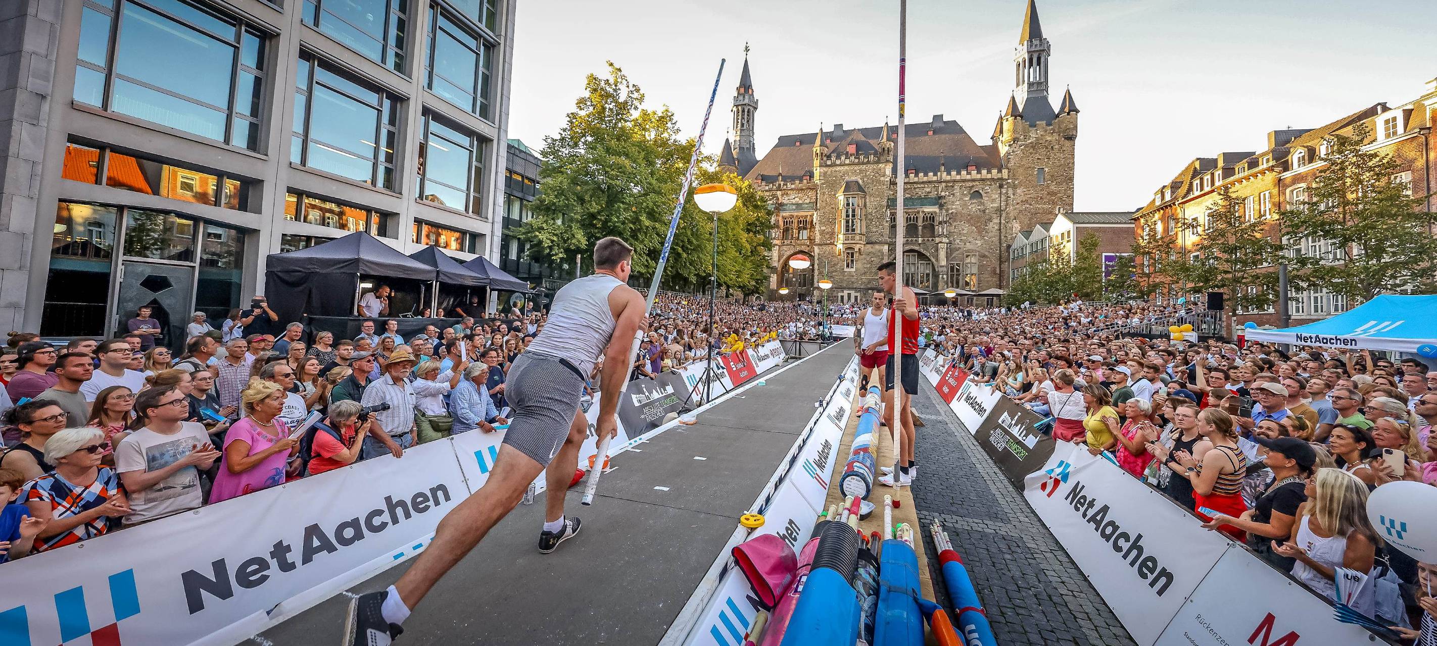 Domspringen 2024 mit Silbermedaillen-Gewinner von Paris