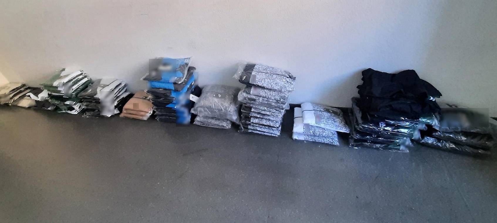 Mit Fake-Ware eingereist