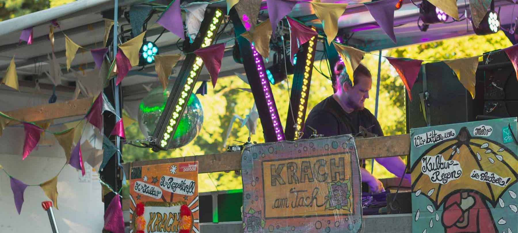 Krachparade in Aachen: Musik & Demo für mehr Kultur