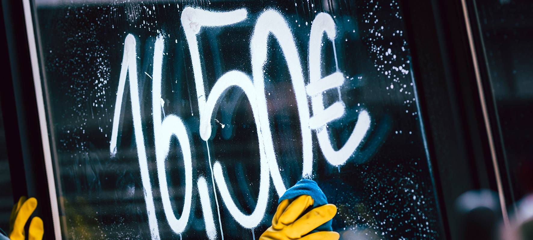 IG BAU: Gebäudereiniger sollen raus aus Niedriglohn