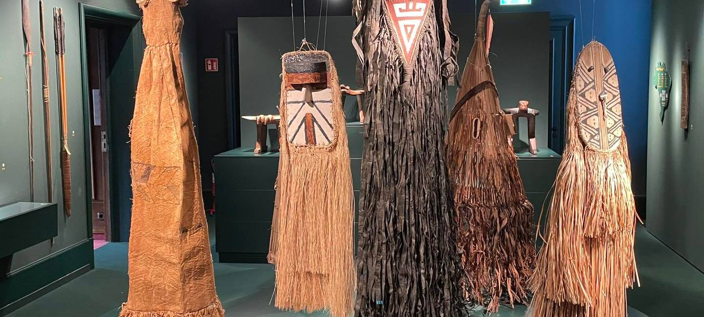 Indigene erhalten Ausstellungsgegenstände zurück