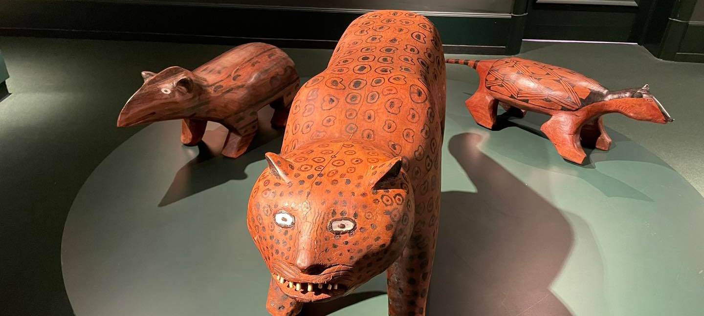 Indigene erhalten Ausstellungsgegenstände zurück