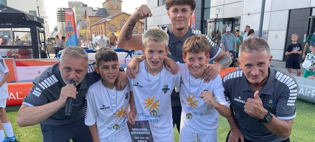 Alemannia-Trio gewinnt das "Bolzplatz-Duell"