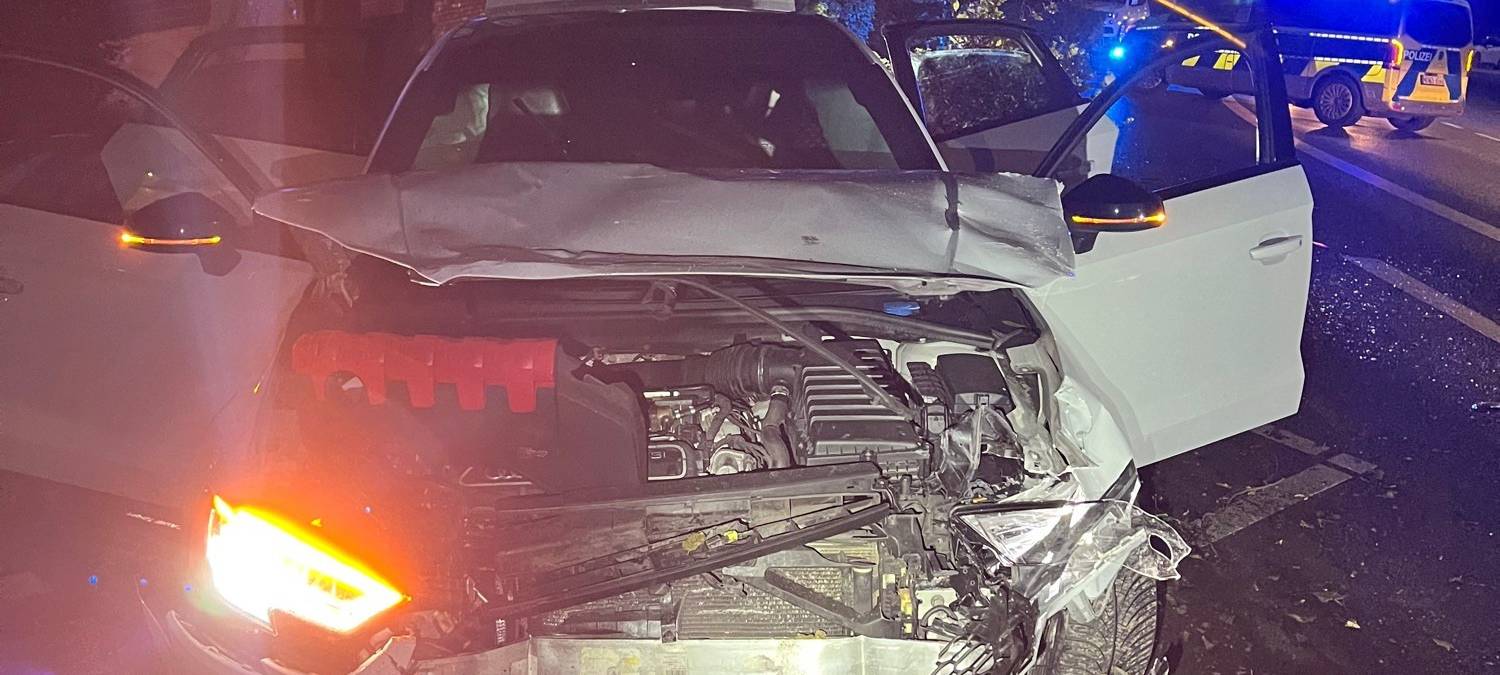 Zeugensuche nach Unfall am Abend